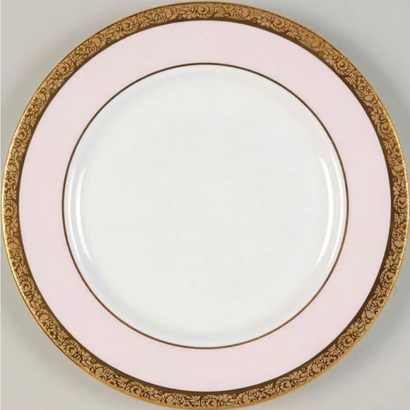 6pc Mary Kay Dinner Set - 40th Year Mary Kay Gold, Barbie Pink, and White. - Picture 5 of 13